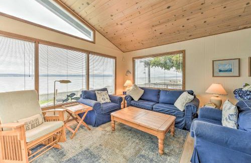 Bells Beach Casa | Beachfront Whidbey Island Home and Apartment!
