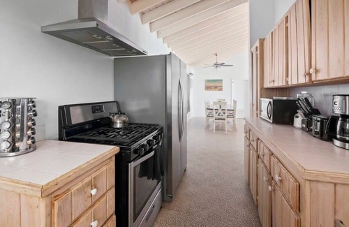 Rokers Point Casa | Beachfront White Palm Villa - Tar Bay
