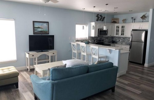 Port Aransas Hotel | Beachgate CondoSuites and Oceanfront Resort