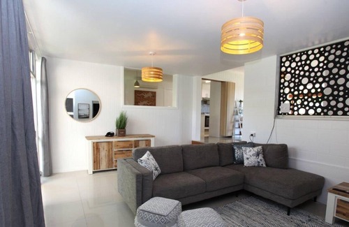 Dicky Beach Casa | Beachhouse on Neill