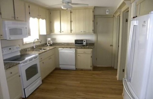 Southpointe Casa | Beachin'. 2 bedroom 2 bath well maintained Gulf Front home.