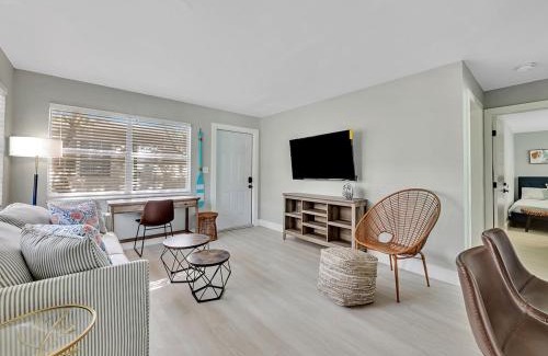 North Beach Apartamento | Beachside 1BR Apt - Walk to Hollywood Dania Beach