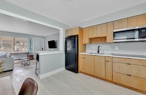 North Beach Apartamento | Beachside 1BR Apt - Walk to Hollywood Dania Beach