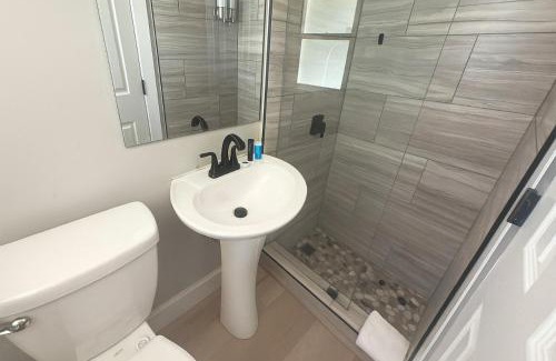North Beach Apartamento | Beachside 1BR Apt - Walk to Hollywood Dania Beach