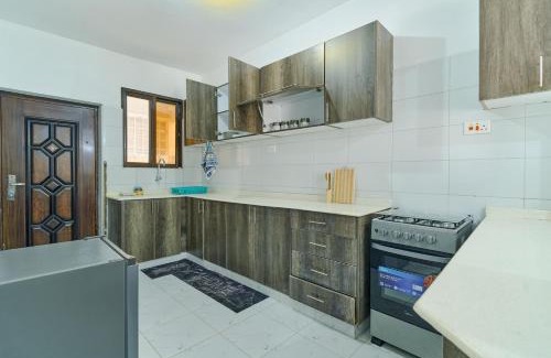 Ukunda Cama Y Desayuno | Beachside 2 bedroom apartment in Diani