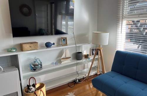Mornington Apartamento | Beachside 2-bedroom apartment in central Mornington with Ocean Views