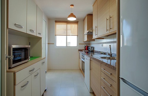 Roquetas de Mar Apartamento | Apartamento junto a la playa con piscina