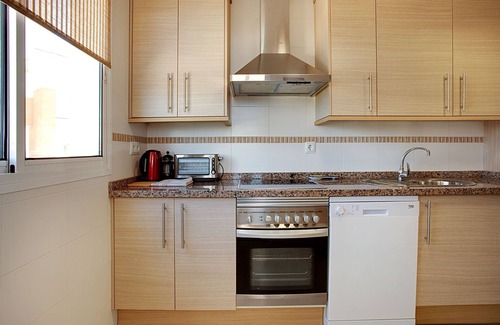 Roquetas de Mar Apartamento | Apartamento junto a la playa con piscina