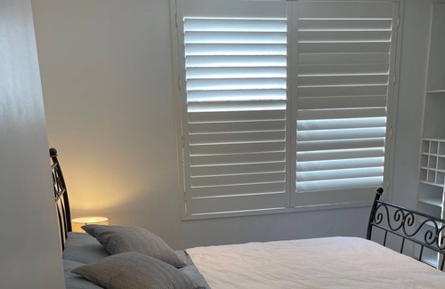Dee Why Apartamento | Beachside apartment, footsteps to the iconic Dee-Why beach.