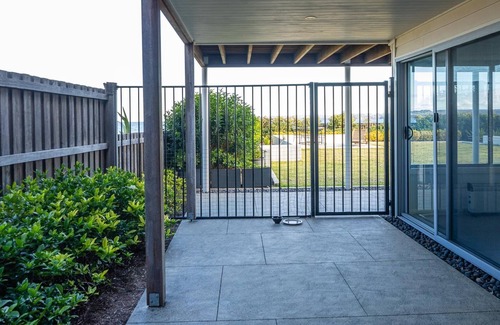 Long Beach Casa | Beachside Beautiful and Peaceful
