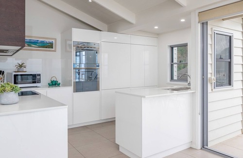 Long Beach Casa | Beachside Beautiful and Peaceful