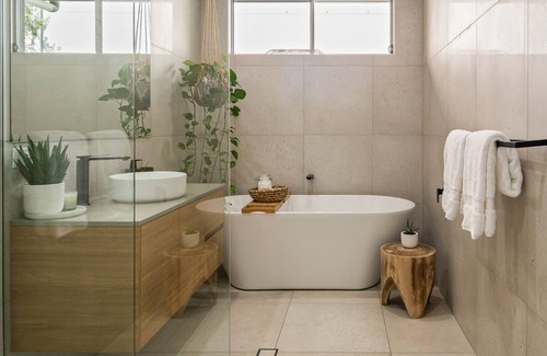 Yaroomba Casa | Beachside Bliss – Coolum Coastal Oasis