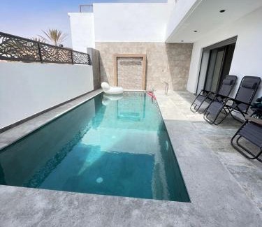 Mirleft Villa | Beachside Bliss: Cozy Surf Villa