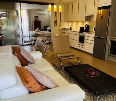 Mont Choisy Apartamento | Beachside bliss with Lov