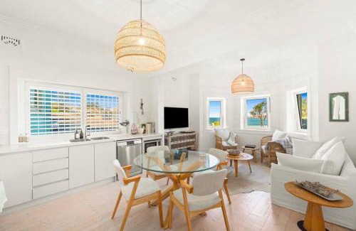 Bondi Beach Apartamento | Beachside Boho Retreat by Sydney Dreams