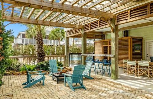 Pirates Beach Casa | Beachside Dream House, Heated Poolhot Tub, Lift