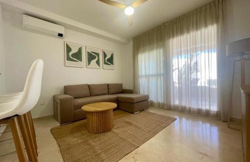 Marina de Casares Apartamento | Beachside Vacation Apartment in Casares Playa