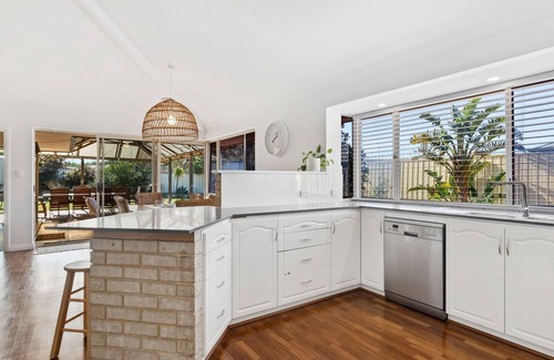 Halls Head Casa | Beachside Family & Pet Friendly Casa Del Caravel