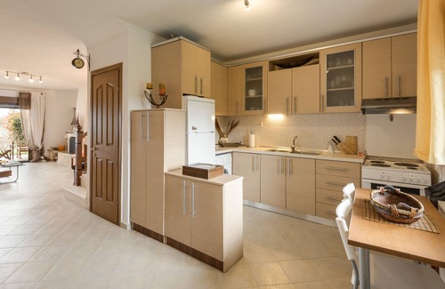 Kassandra Villa | Stylish, big & bright family Villa next to Beach