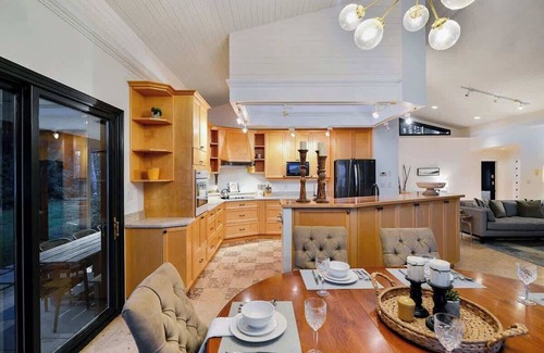 Cobble Hill Casa | Beachside Living Cherry Point
