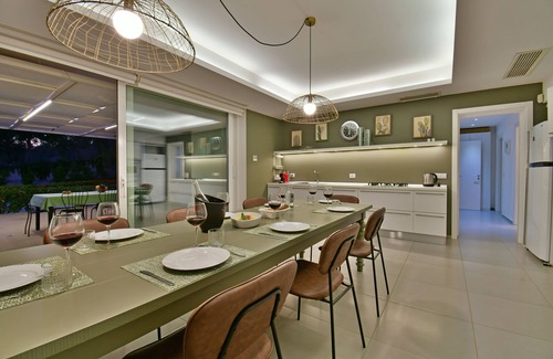 Ragusa Villa | Wi-fi sin villa, piscina privada, ping pong, cancha de baloncesto, campo de bolos, 1 limpieza extra