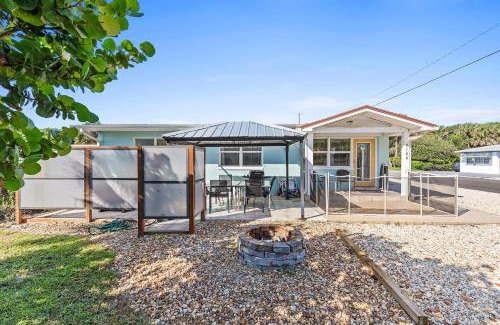 New Smyrna Beach Casa | Beachside Oasis
