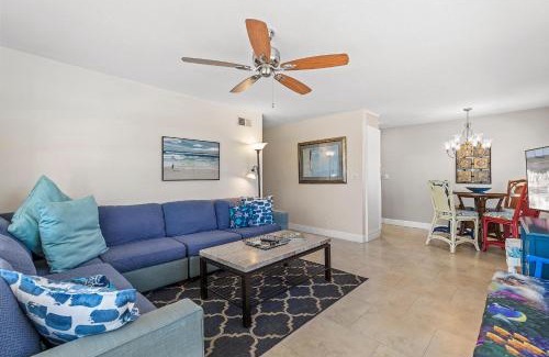 New Smyrna Beach Casa | Beachside Oasis