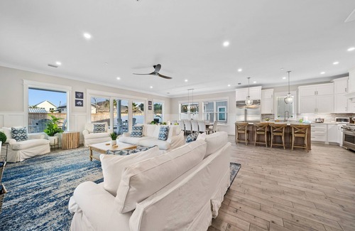 Bid-a-wee Beach Casa | Beachside Paradise. The Perfect Coastal Retreat 8BR 7Bath Private Pool