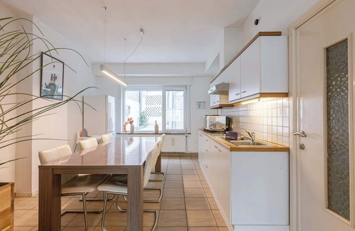 Stene Apartamento | Beachside Retreat in Ostend