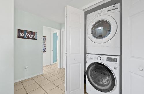 Indialantic Casa | Beachside Serenity Escape - Private 3BR and 2BA, DOG FRIENDLY Duplex Oasis, Steps to Shore!
