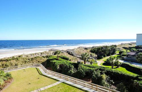 Litchfield by the Sea Casa | Beachside Serenity Inviting 2BR Resort Amenities