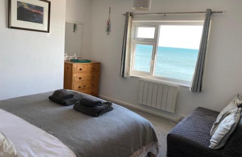 Torcross Casa | Beachside, Torcross, between the Sea and the Ley