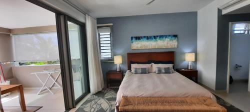 Bain Boeuf Apartamento | Beachwalk Deluxe Apartment - 50 steps to the beach