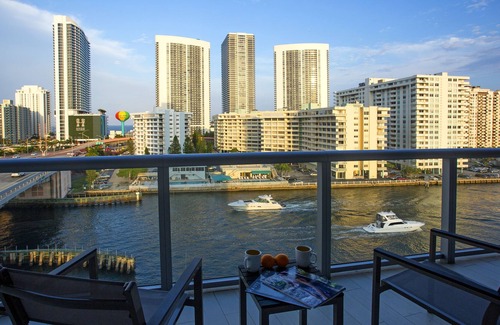Hallandale Beach Complejo | Beachwalk Elite Hotels & Resorts
