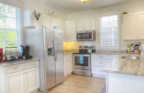 Port St. Joe Cabaña | Beachwalker · Cozy Cottage - 3 Pools and Several Beach Options
