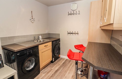 Prestatyn Cabaña | BEACHWAY, pet friendly, country holiday cottage in Prestatyn
