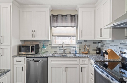 Lower Grand Lagoon Casa | Beachy Bonanza by Book That Condo