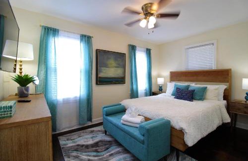 Navy Point Casa | Beachy Bungalow for Family Fun! Walk to beach!