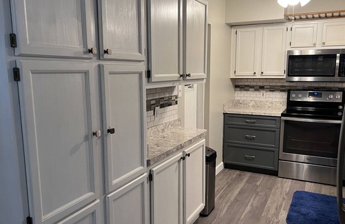 Forest Hills Casa | Beachy Holiday Home- 3/2 up to 5 guests