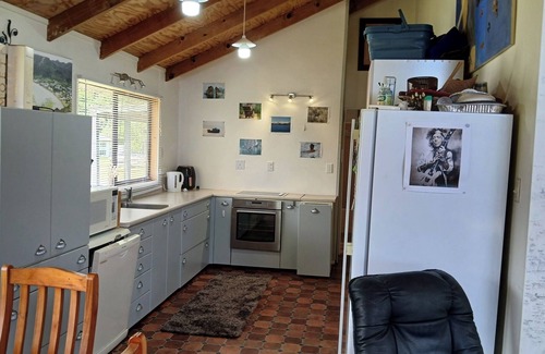 Taupo Bay Casa | Beachy Keen - Taupo Bay