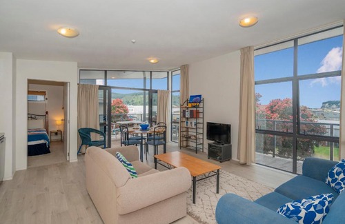 Whangamata Casa | Beachy Keen - Whangamata Holiday Apartment