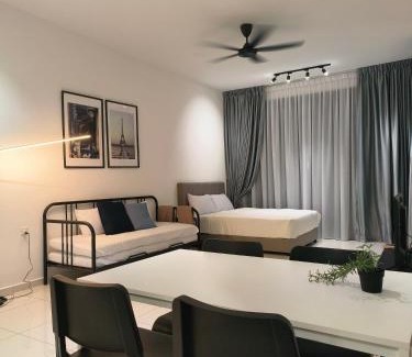 George Town Apartamento | Beacon Executive Suites 2BR at Georgetown by WL