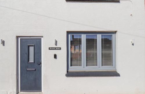 Sneaton Casa | Beacon House