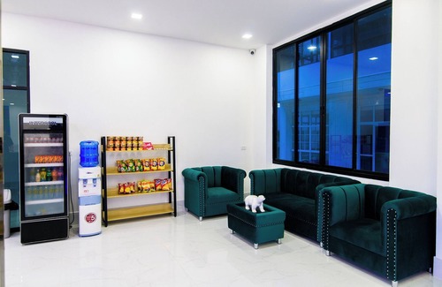 Surat Thani Hotel | Bear & Bird Hotel