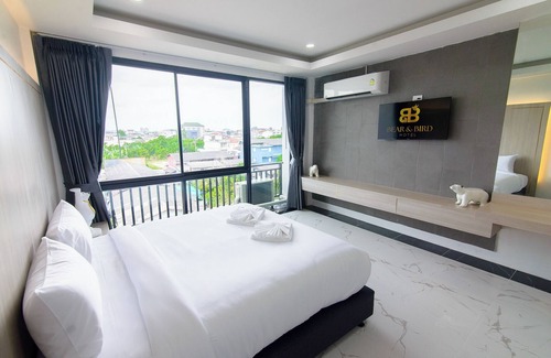 Surat Thani Hotel | Bear & Bird Hotel