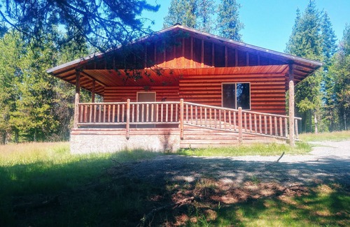 Elk City Cabina | Bear Cabin