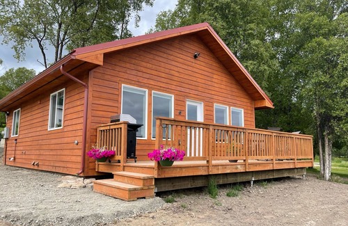 Kachemak Cabaña | Bear Canyon Cottages - Birch House