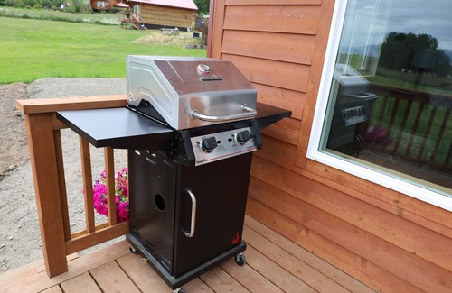 Kachemak Cabaña | Bear Canyon Cottages - Birch House