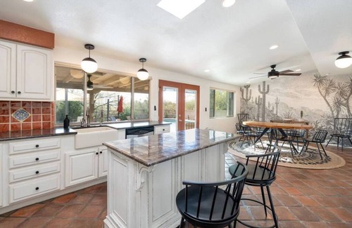 Tanque Verde Casa | Bear Canyon Retreat w/ Pool | Jazz & Rodeo Ready