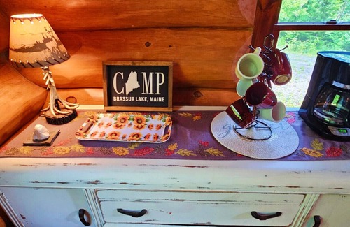 Rockwood Cabina | Bear Cove Hideaway- Secluded Cabin on Lake Brassua